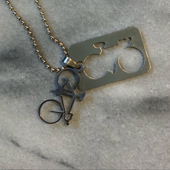 Detachable Bicycle Necklace- NWT - Picture 3 of 4